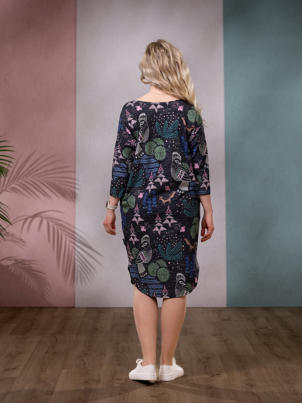 AAVAmekko (Sielulintu musta / vaaleanpunainen / sininen trikoo)