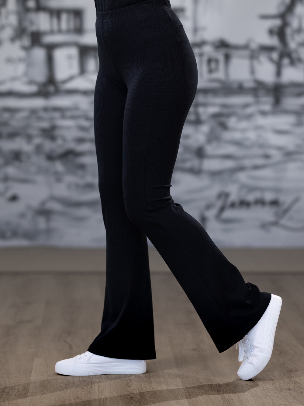 FLAIRhousut (musta ribbi)