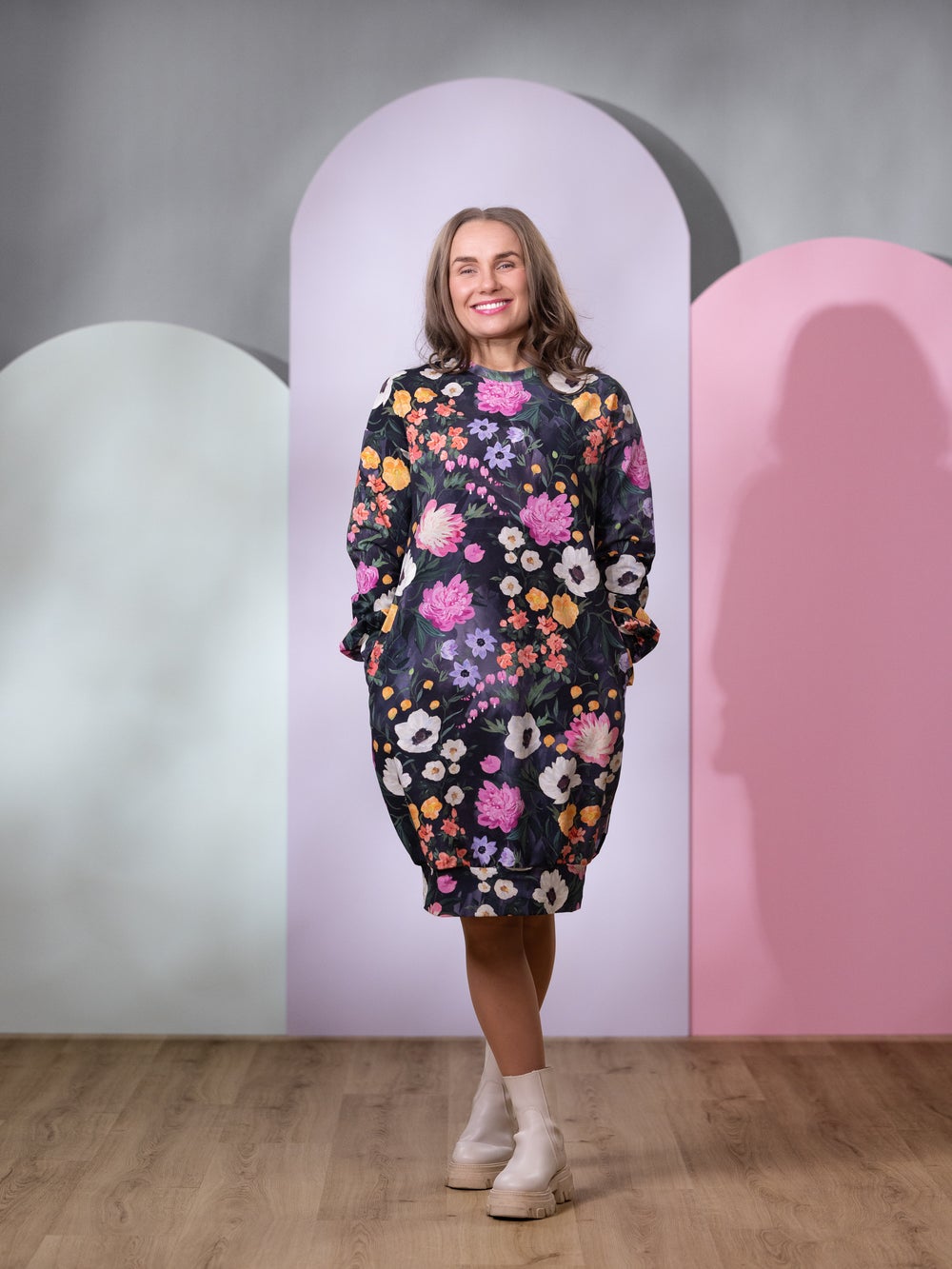 HAAVEILUmekko (Kuningatarkukka muste / fuksia joustocollege)