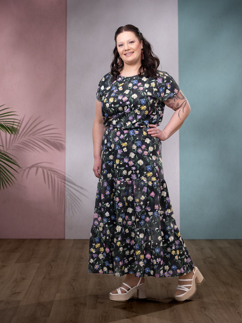 HERTTAhame (Kahvilassa musta / pastelli trikoo)