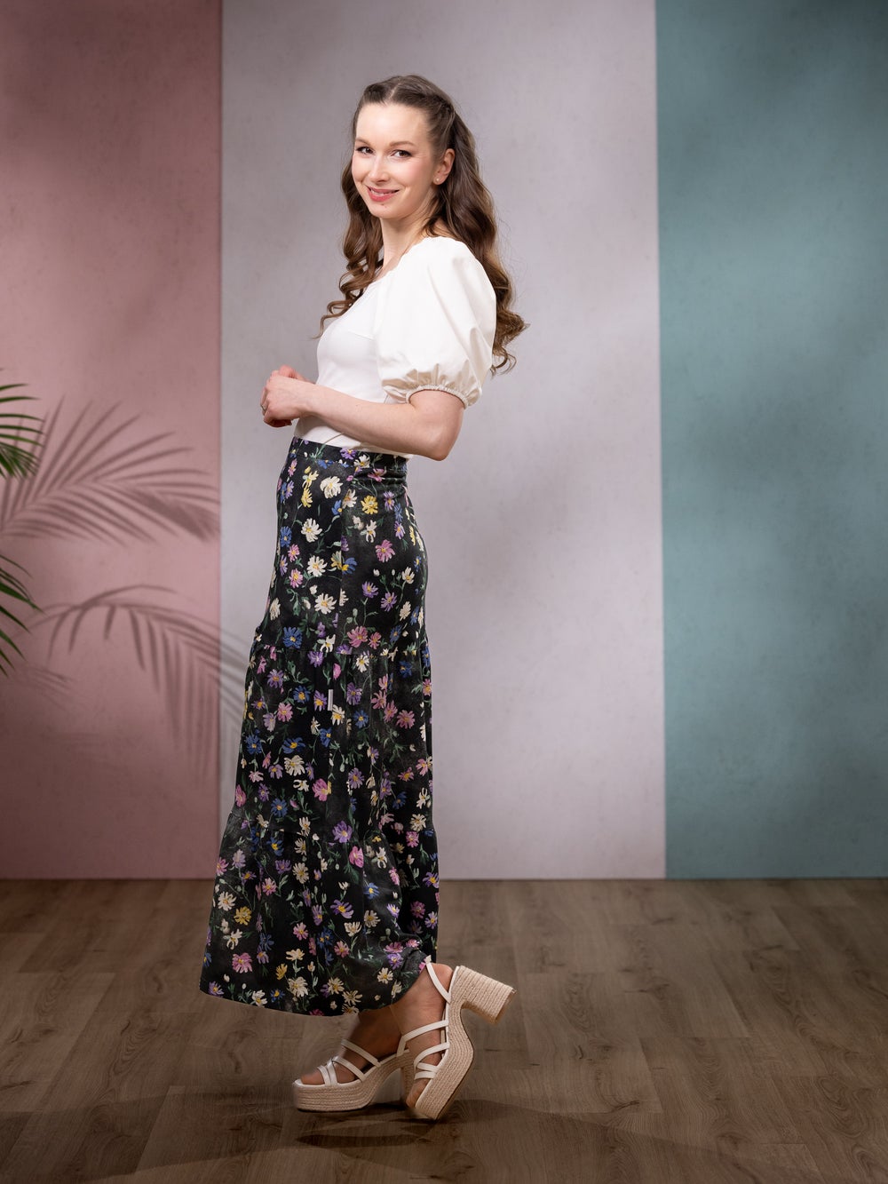 HERTTAhame (Kahvilassa musta / pastelli trikoo)