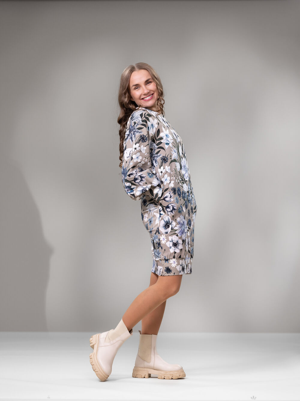 HILMAmekko (Ritarinkannus vaaleansininen / greige joustocollege)