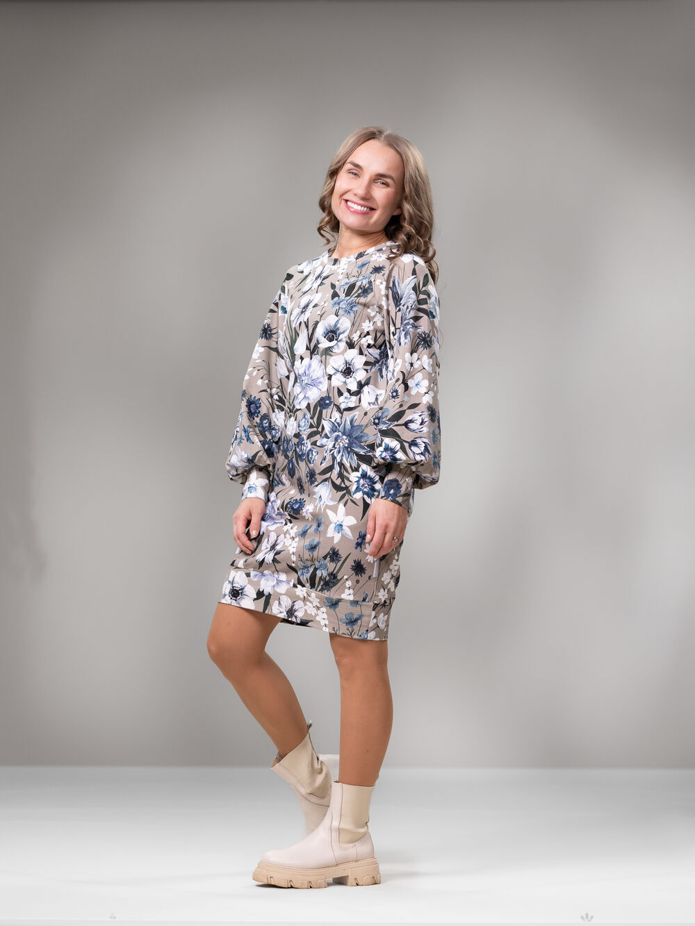 HILMAmekko (Ritarinkannus vaaleansininen / greige joustocollege)