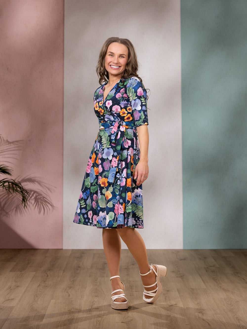 LYDIAmekko (P&auml;iv&auml;kirja sininen trikoo)