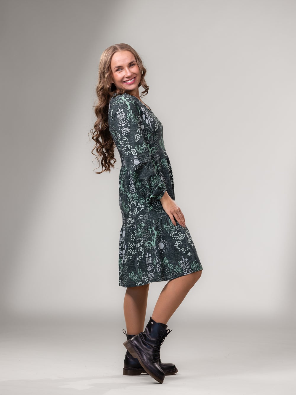 LYYTImekko (El&auml;m&auml;npuu viile&auml; vihre&auml; trikoo)