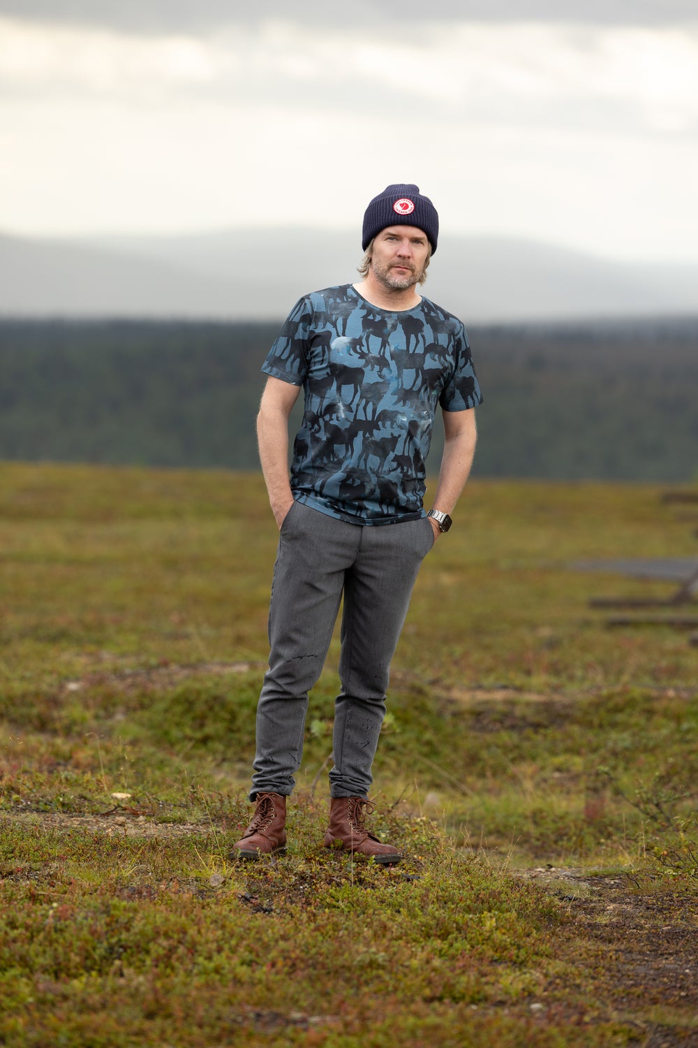 VOITTOt-paita (Aarniomets&auml; sininen trikoo)