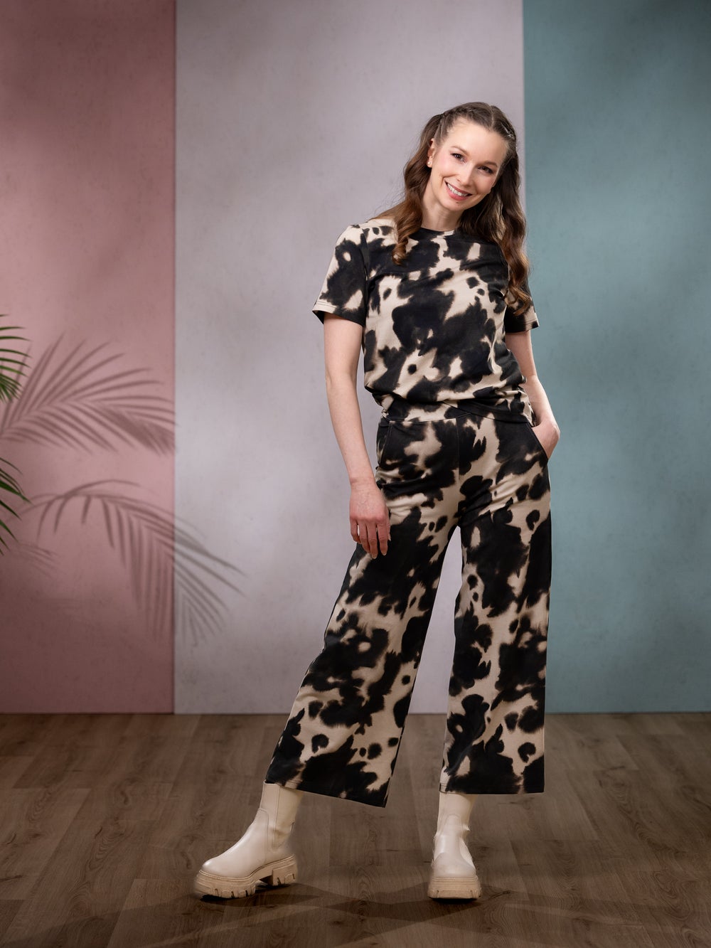 SWINGhousut (Kaiku ruskea / hiekka trikoo)