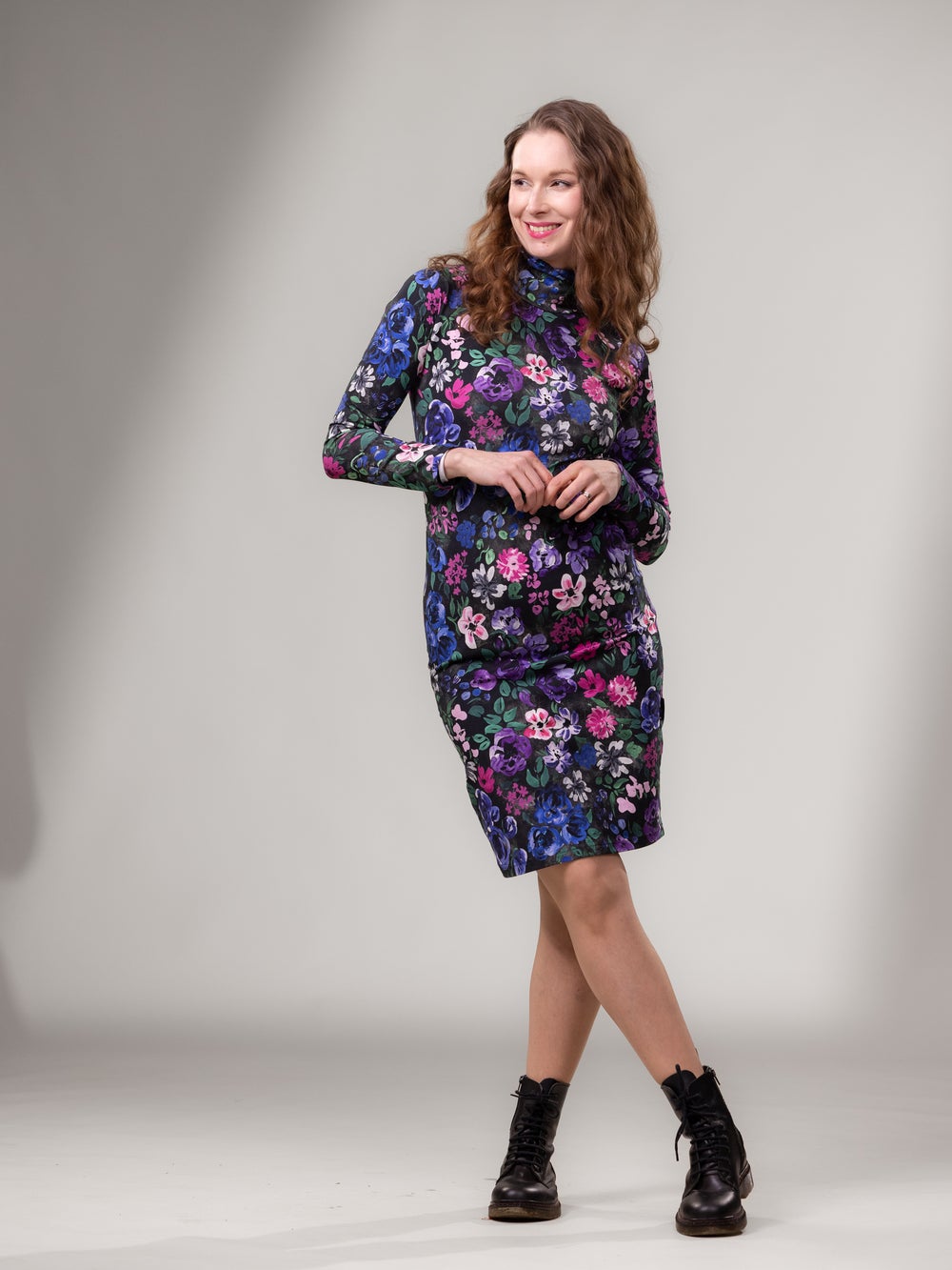 POOLOmekko (Rakkaudella viile&auml; hiilenmusta / sininen / pinkki trikoo)