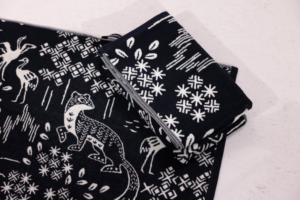 KYLPYpyyhe (Pohjoisen kutsu musta / luonnonvalkoinen)