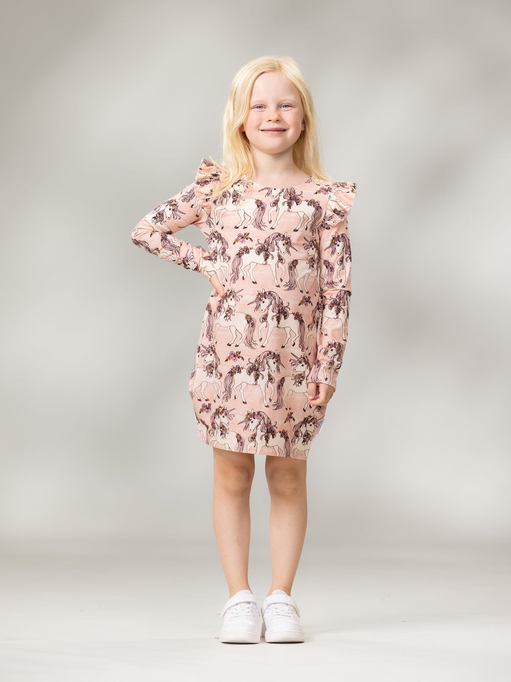 RUNOtunika (Yksisarviset roosa trikoo)