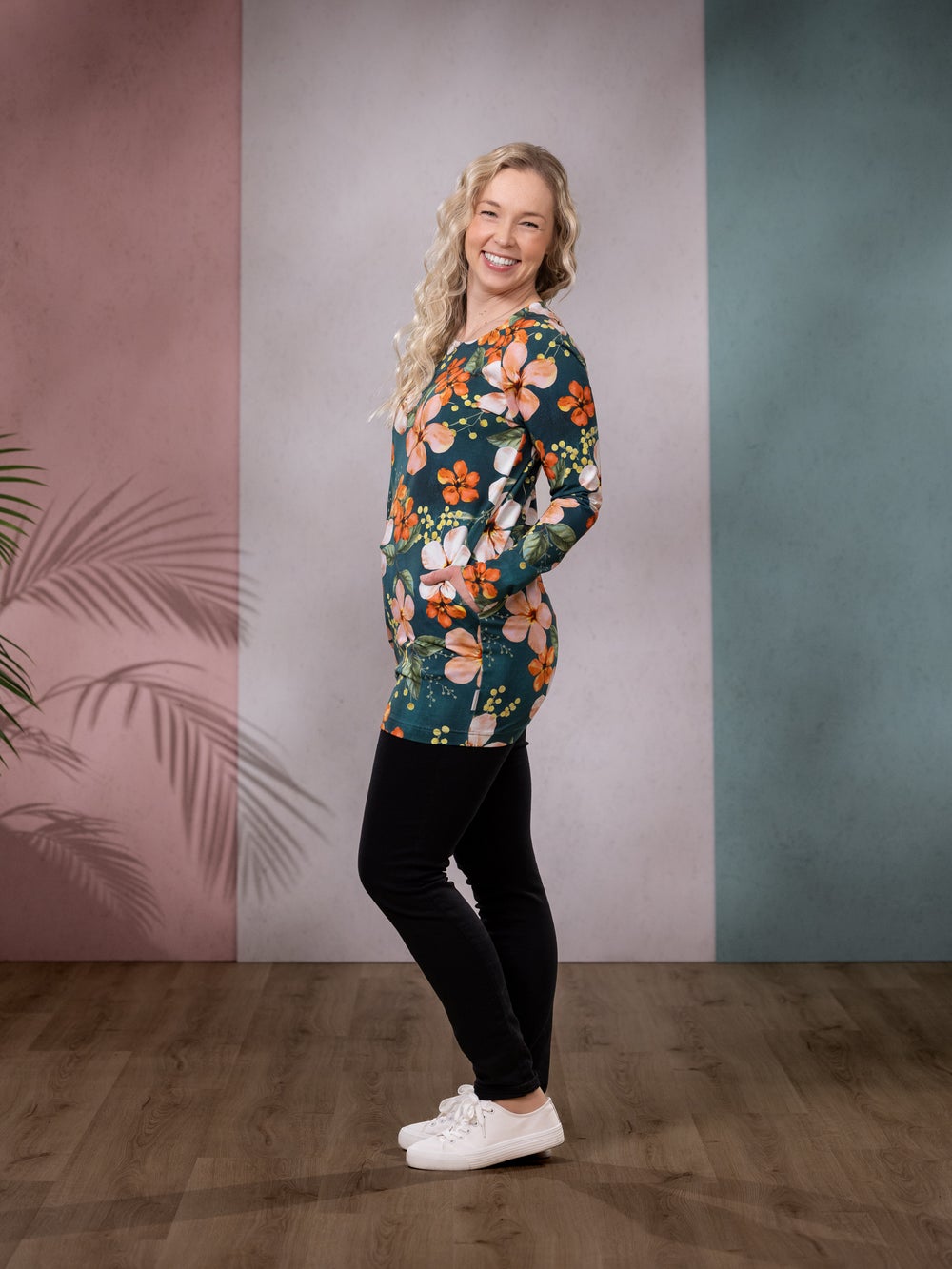 SAARAtunika (Love you oranssi / petrooli trikoo)