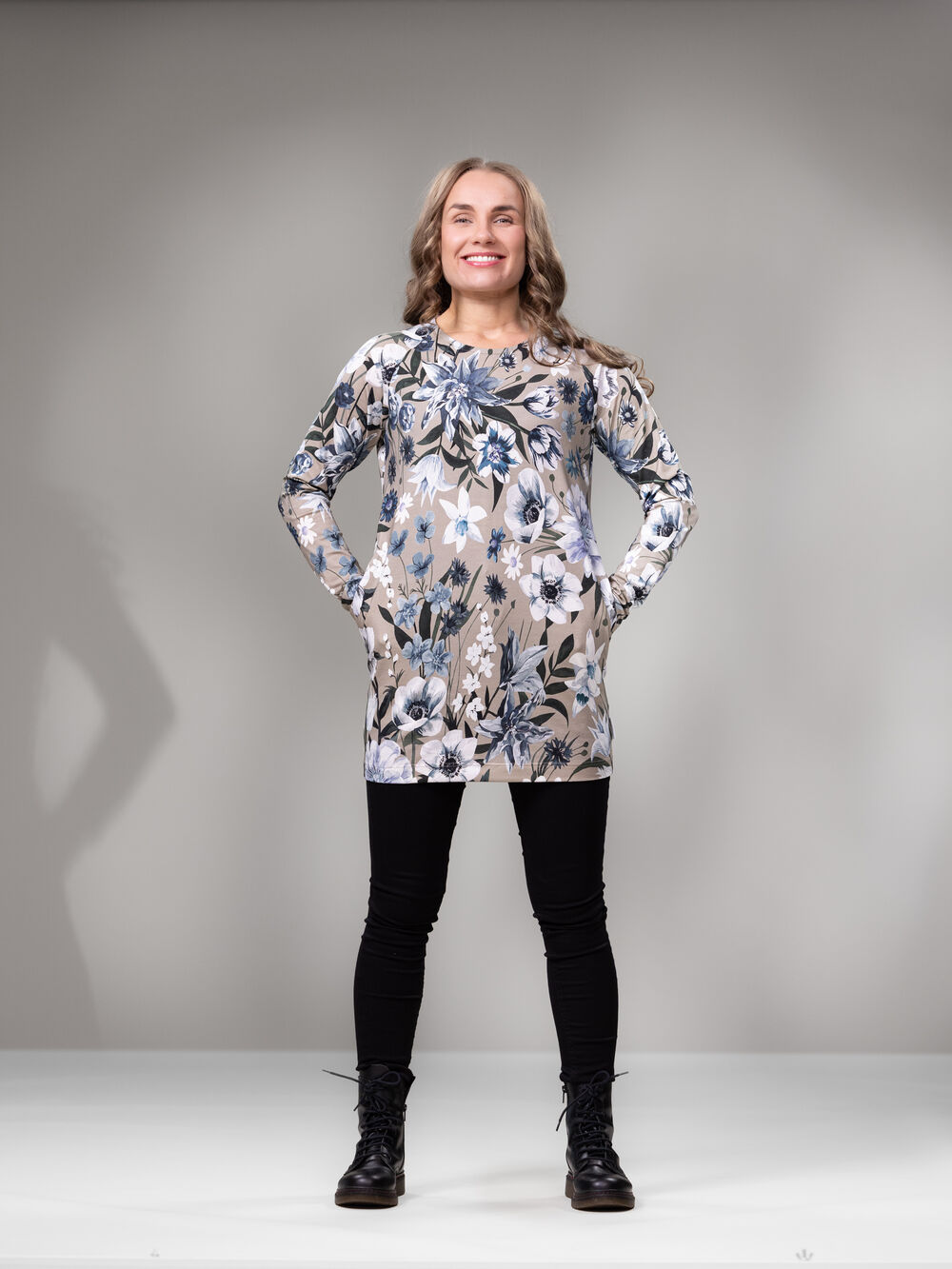 SAARAtunika (Ritarinkannus vaaleansininen / greige trikoo)