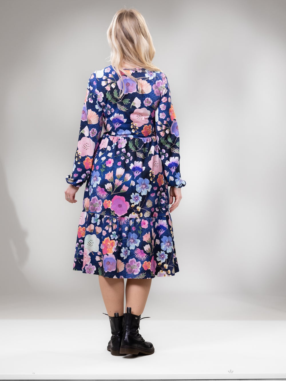 SANDRAmekko (Treffit sininen / pinkki trikoo)