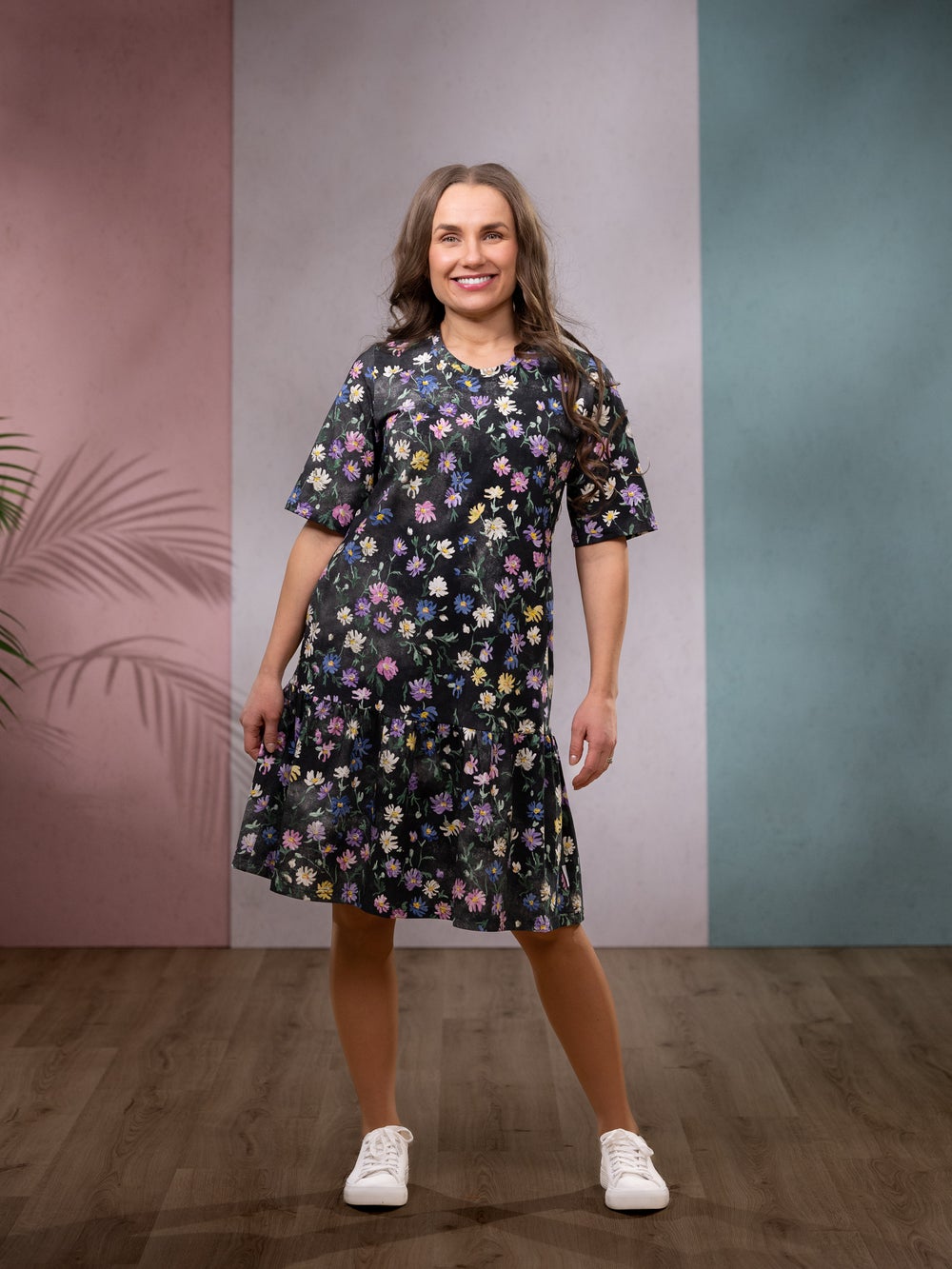 SELMAmekko lyhythiha (Kahvilassa musta / pastelli trikoo)