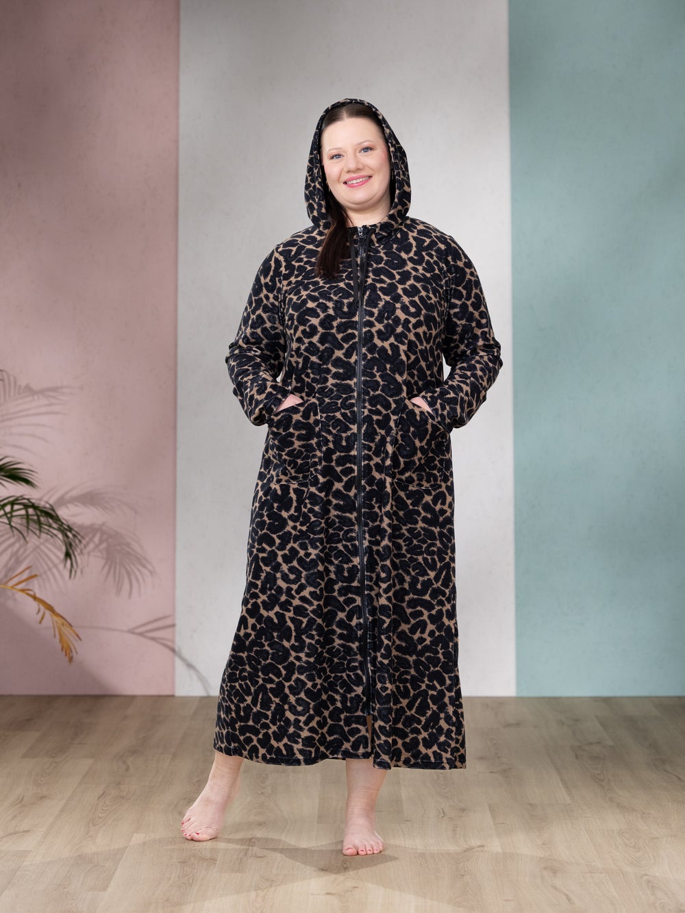 SAUNAtakki pitk&auml; (Kesytt&auml;m&auml;t&ouml;n musta / beige joustofrotee)