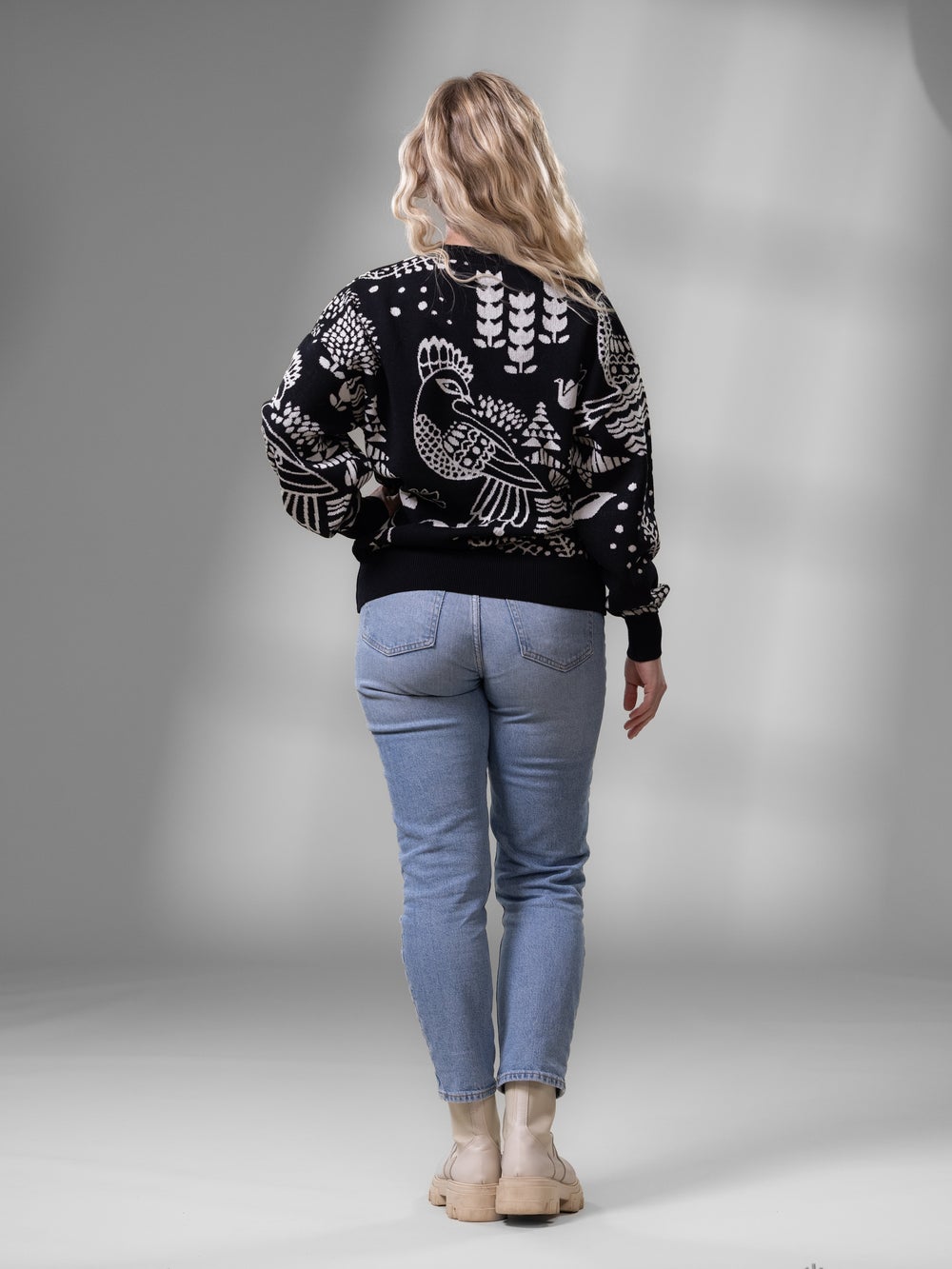 SIELULINTUneule (musta / luonnonvalkoinen merinovilla)