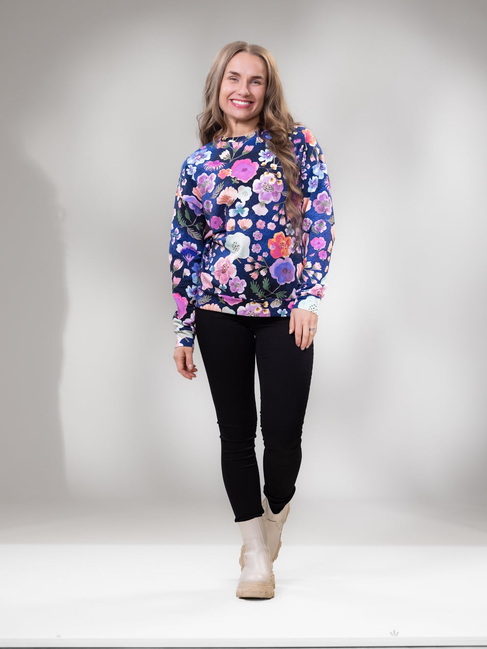 TAIGAcollege (Treffit sininen / pinkki joustocollege)