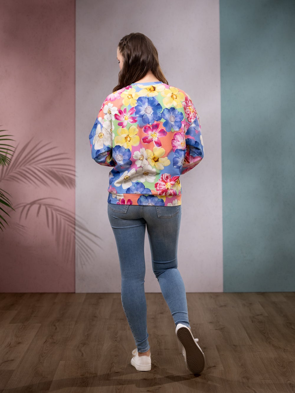 TAIGAcollege (Villiruusu pastelli joustocollege)