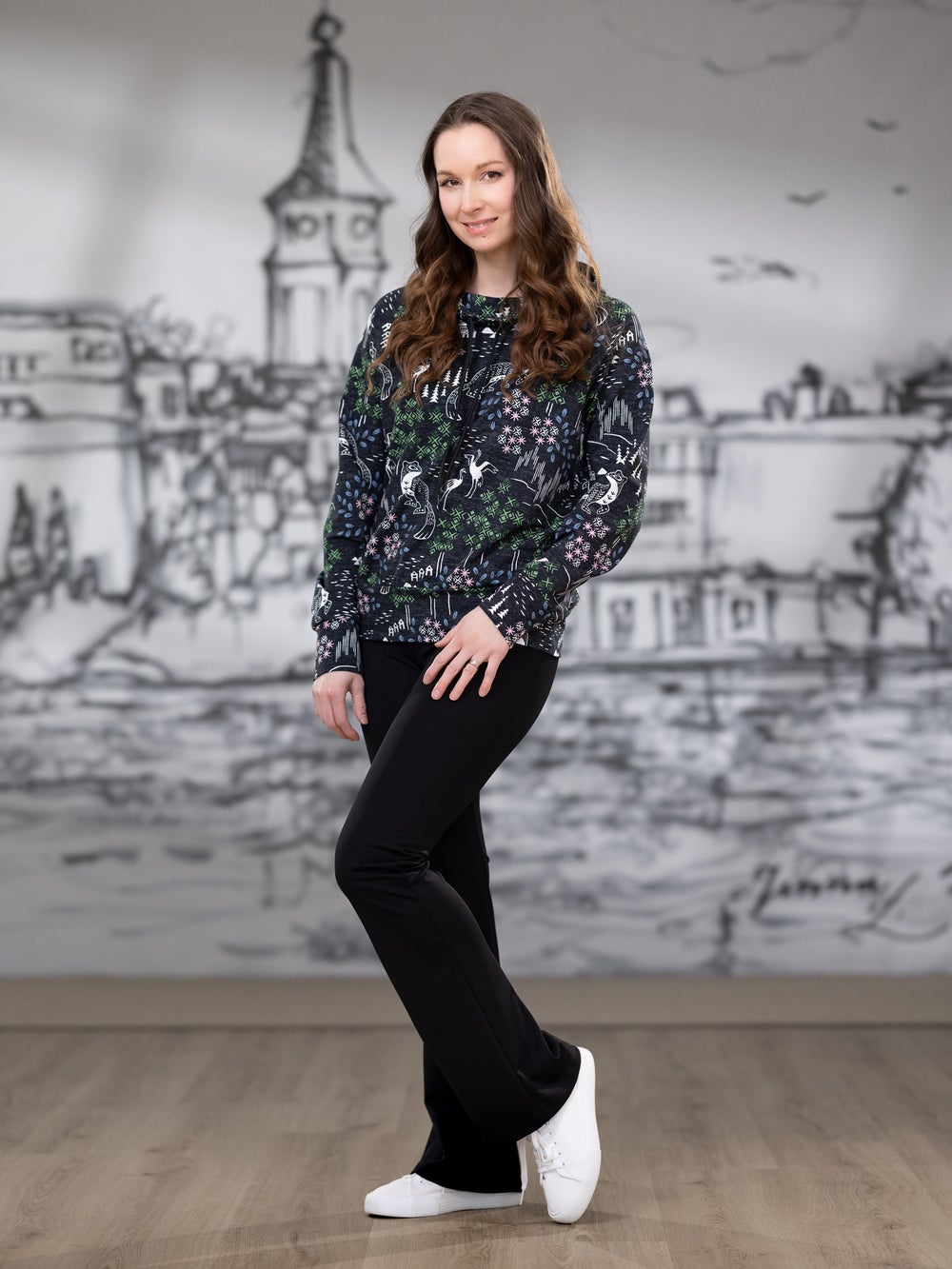 TUNTURIhuppari (Pohjoisen kutsu musta / vihre&auml; / roosa joustocollege)