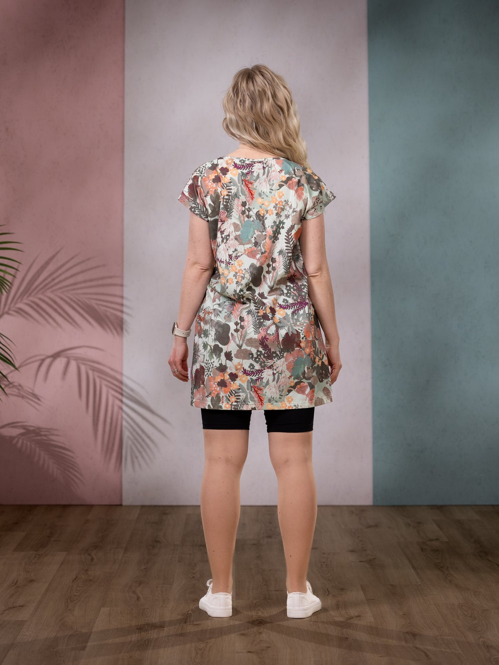 TUULItunika (Salaisuus salvia / persikka trikoo)