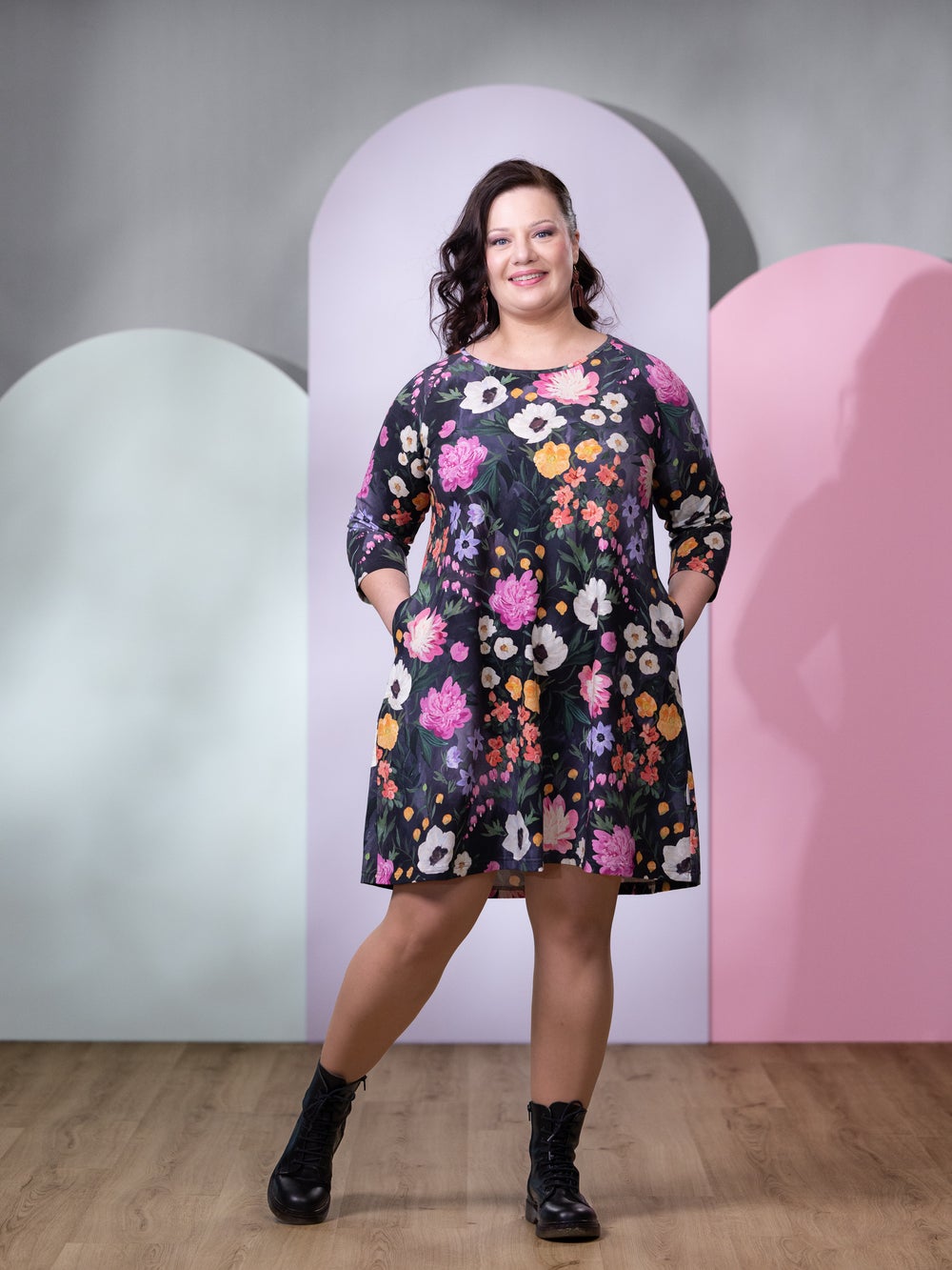 VERSOmekko 3/4 hiha (Kuningatarkukka muste / fuksia trikoo)