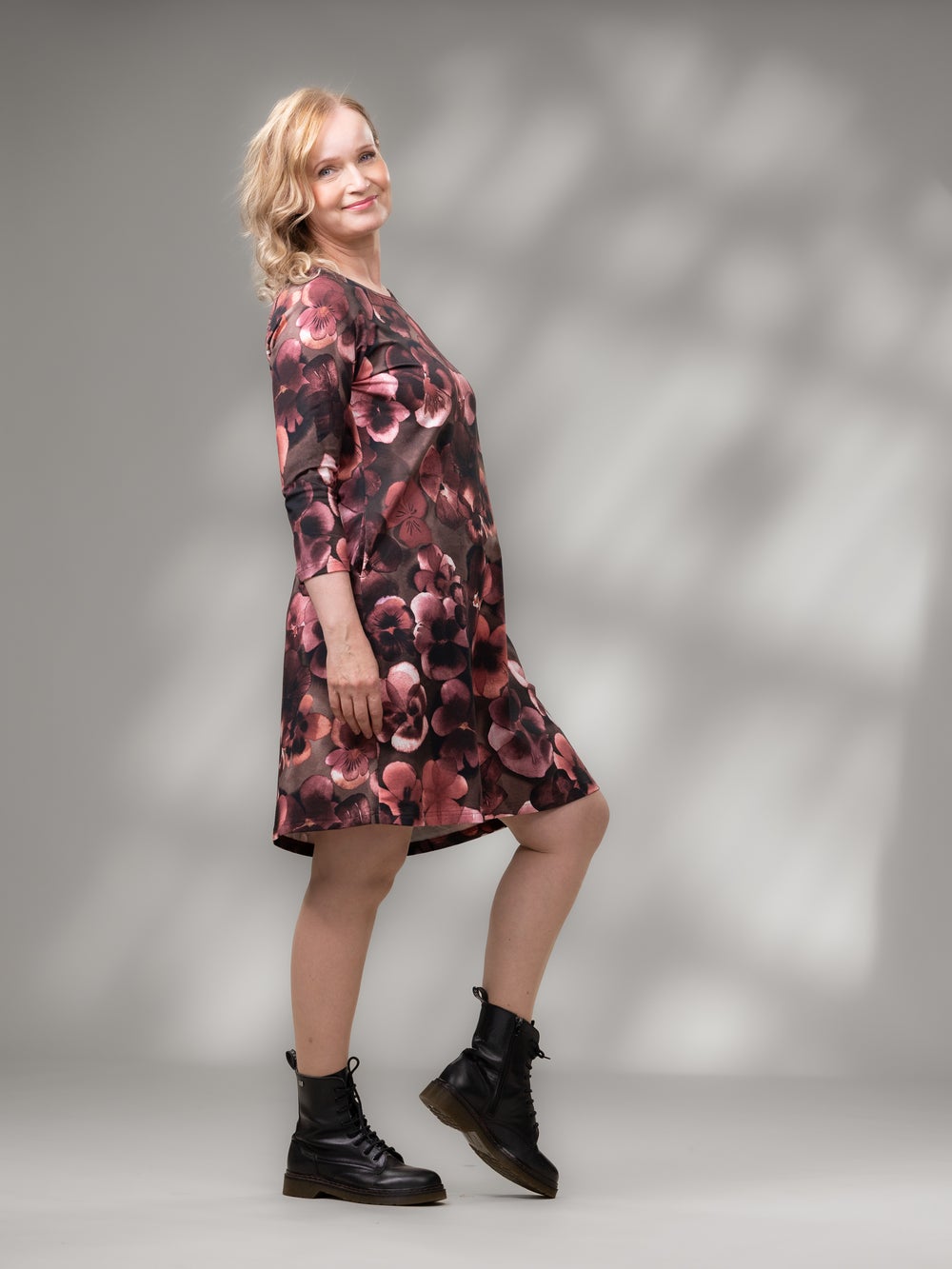 VERSOmekko 3/4 hiha (Orvokki ruskea / viini trikoo)