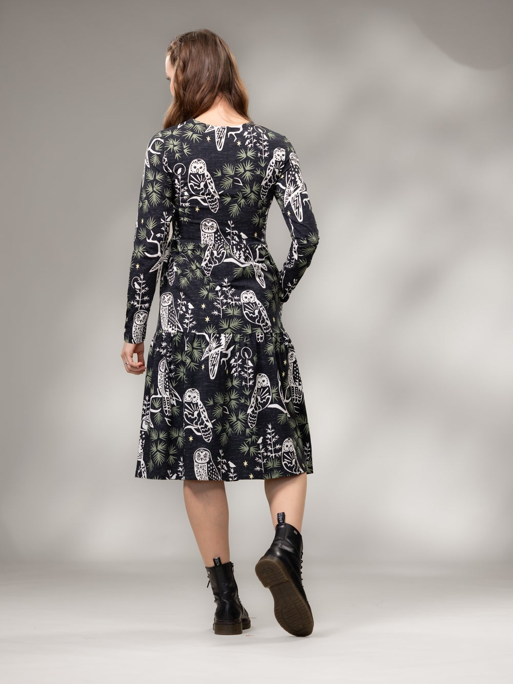 VILMAmekko (Rakovalkealla musta / vihre&auml; trikoo)