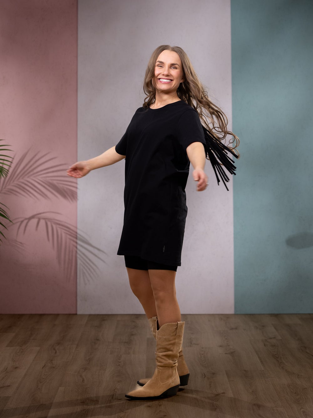 WILDmekko (musta trikoo)