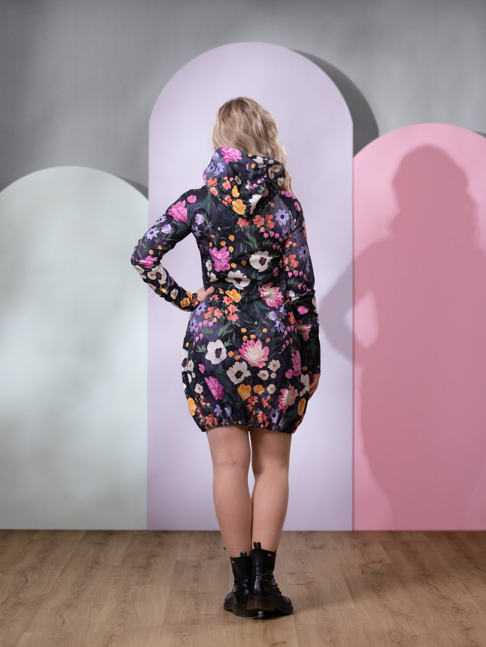 YHDESS&Auml;mekko (Kuningatarkukka muste / fuksia trikoo)