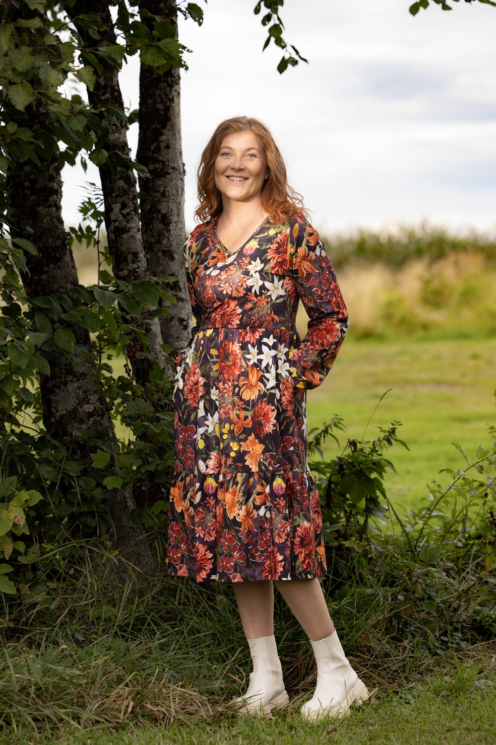 SANDRAmekko (Tiikerinlilja l&auml;mmin oranssi / purppura trikoo)