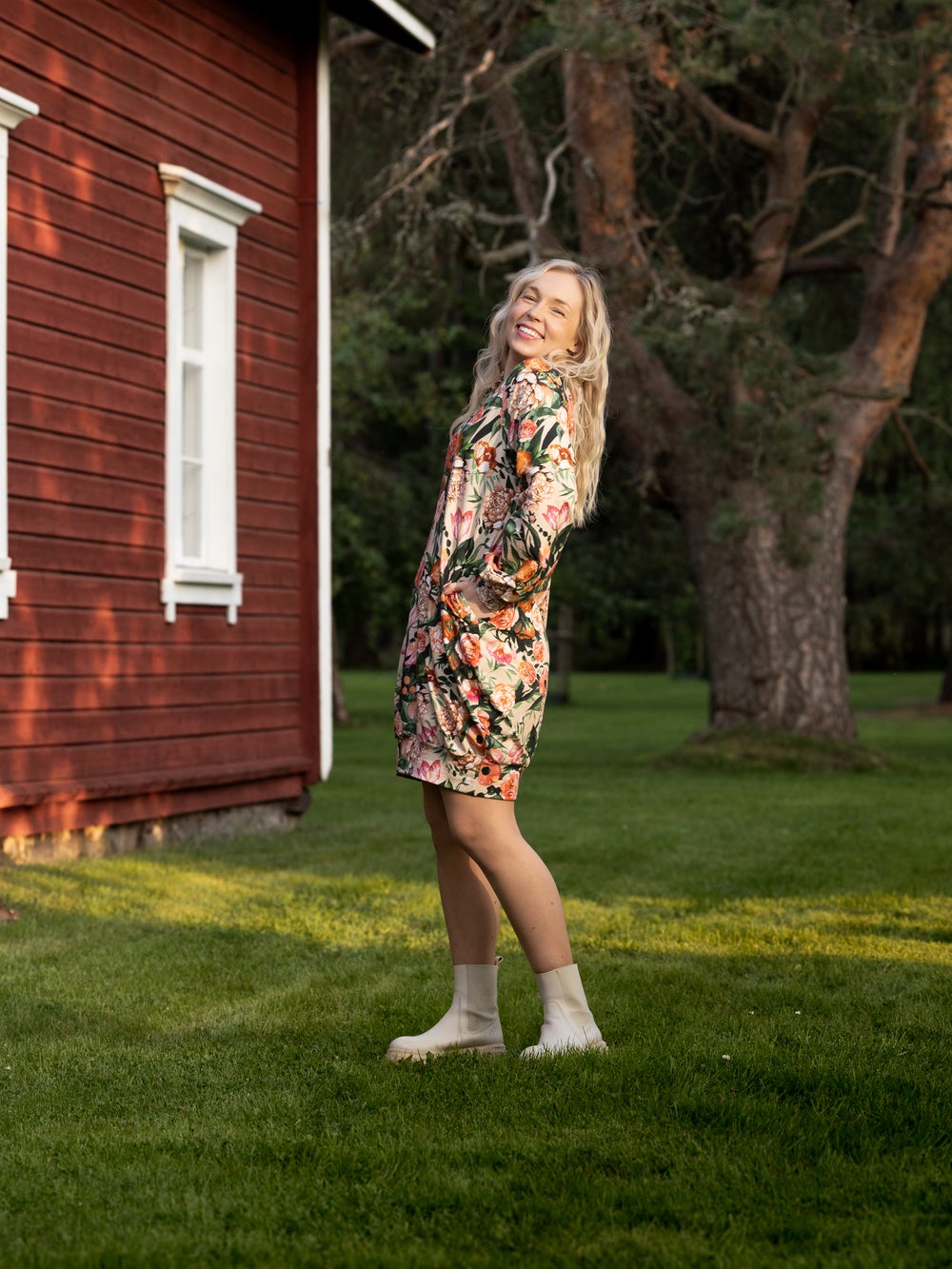 HAAVEILUmekko raglanhiha (Kukkaiskylpy l&auml;mmin oranssi / vaalea beige joustocollege)