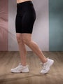 BIKERshortsit naisten (musta trikoo)