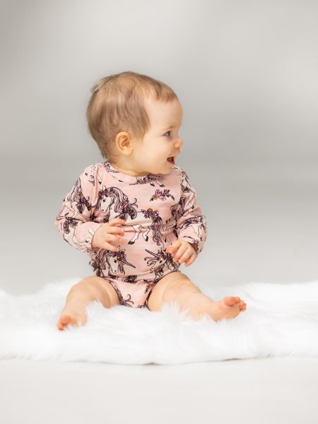 ONNIbody (Yksisarviset roosa trikoo)