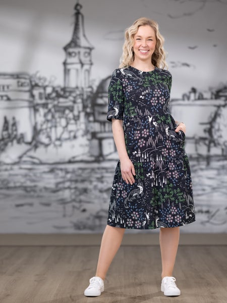 VILMAmekko lyhythiha (Pohjoisen kutsu musta / vihre&auml; / roosa trikoo)